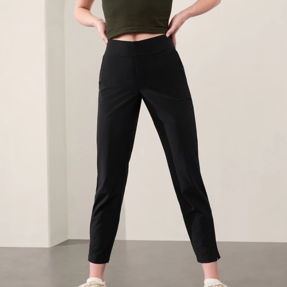 Athleta Brooklyn textured Mid rise ankle black light weight pants Sz-6 Q5 - Picture 1 of 16